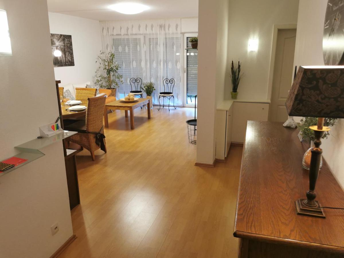 Schoene 3-Zimmer Erdgeschosswohnung Am Bergpark,Unesco,Therme,Train, Wilhelmshoeher Allee 329 Kassel Buitenkant foto