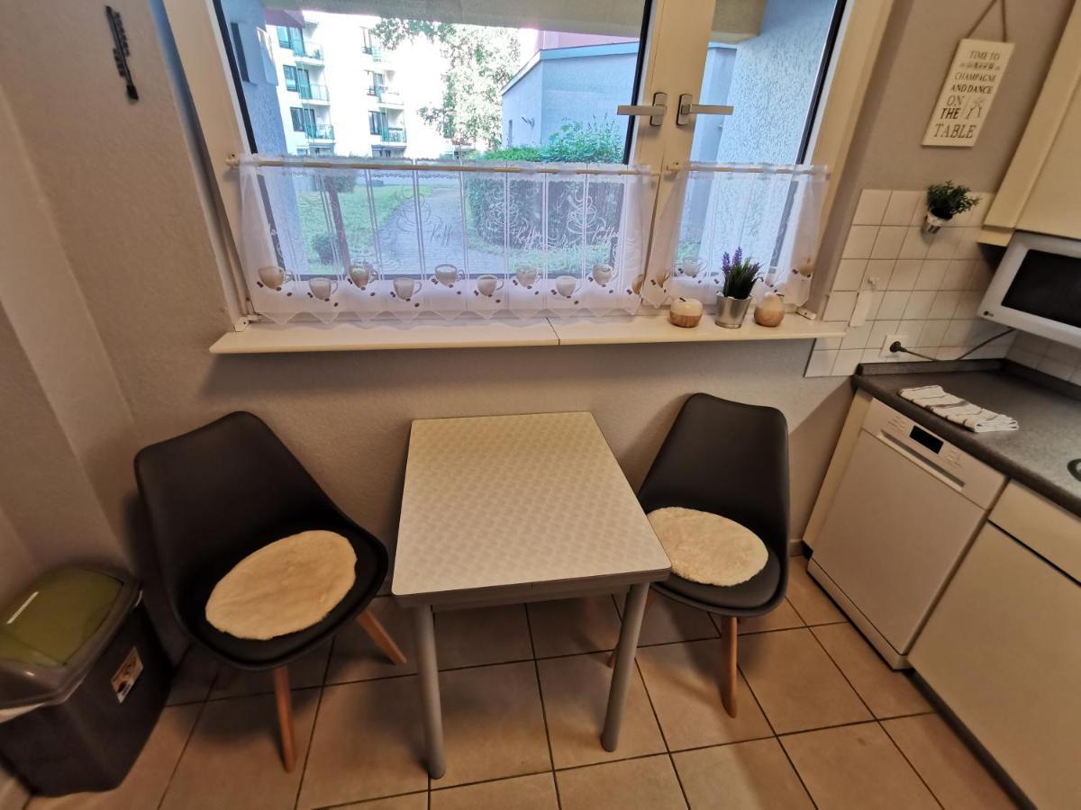 Schoene 3-Zimmer Erdgeschosswohnung Am Bergpark,Unesco,Therme,Train, Wilhelmshoeher Allee 329 Kassel Buitenkant foto